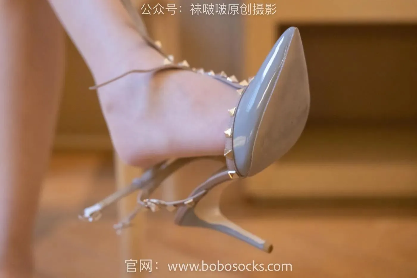 [BoBoSocks袜啵啵]NO.142 小甜豆-高跟鞋、高跟凉鞋、肉丝、裸足 [140P]插图8
